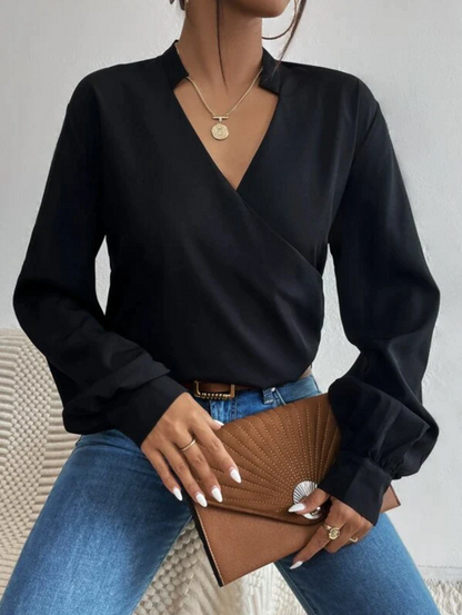 Elegantna bluza z izrezom na preklop Belucca, črna